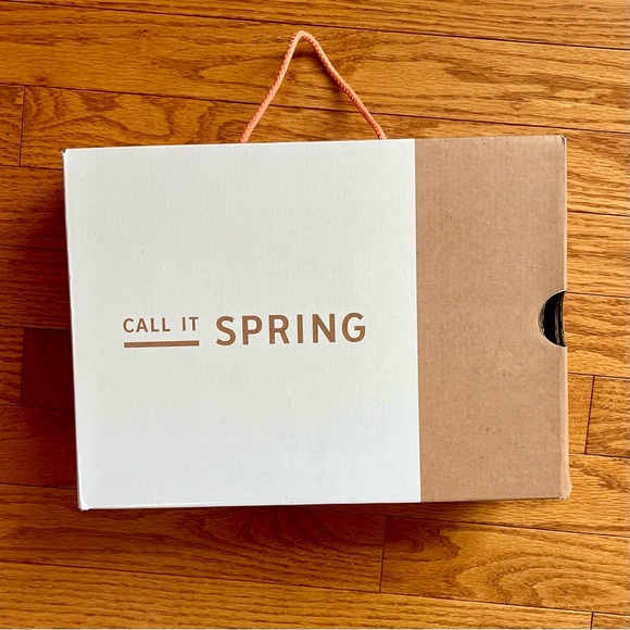 Call It Spring Arangea-32 Women’s High Heel Suede Shoes - Picture 14 of 15